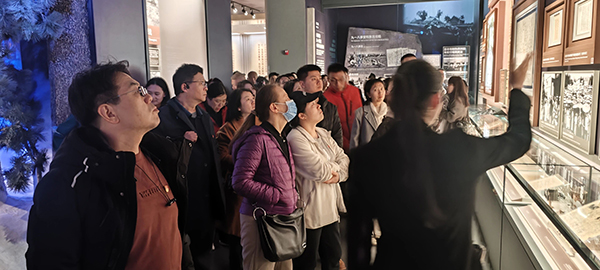 微信图片_20251031111500.jpg 微信图片_20251031111500.jpg