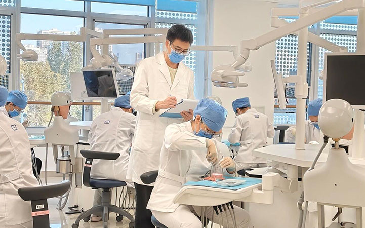 北京口腔医院开展2025年住院医师年度考核暨研究生临床实践考核